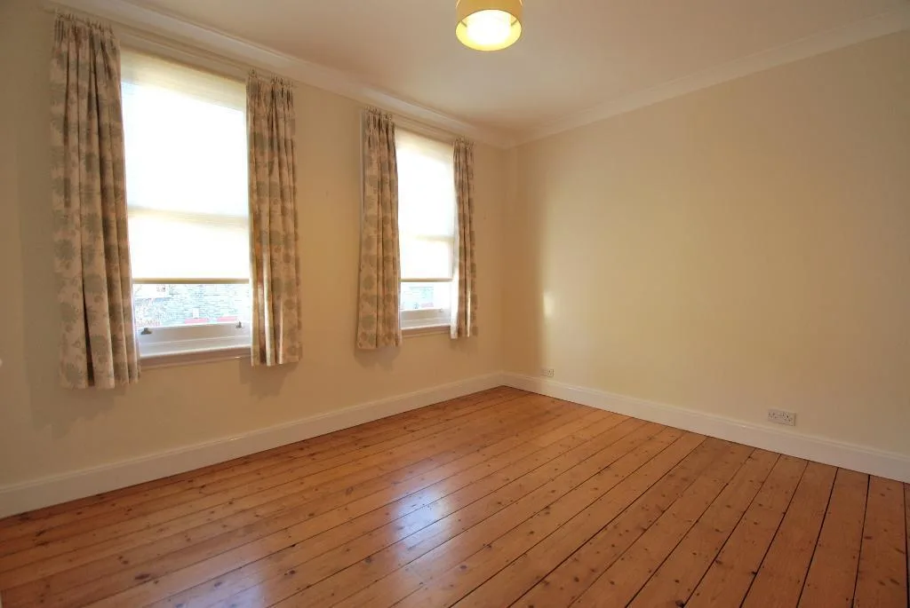 2 bedroom terraced house for rent