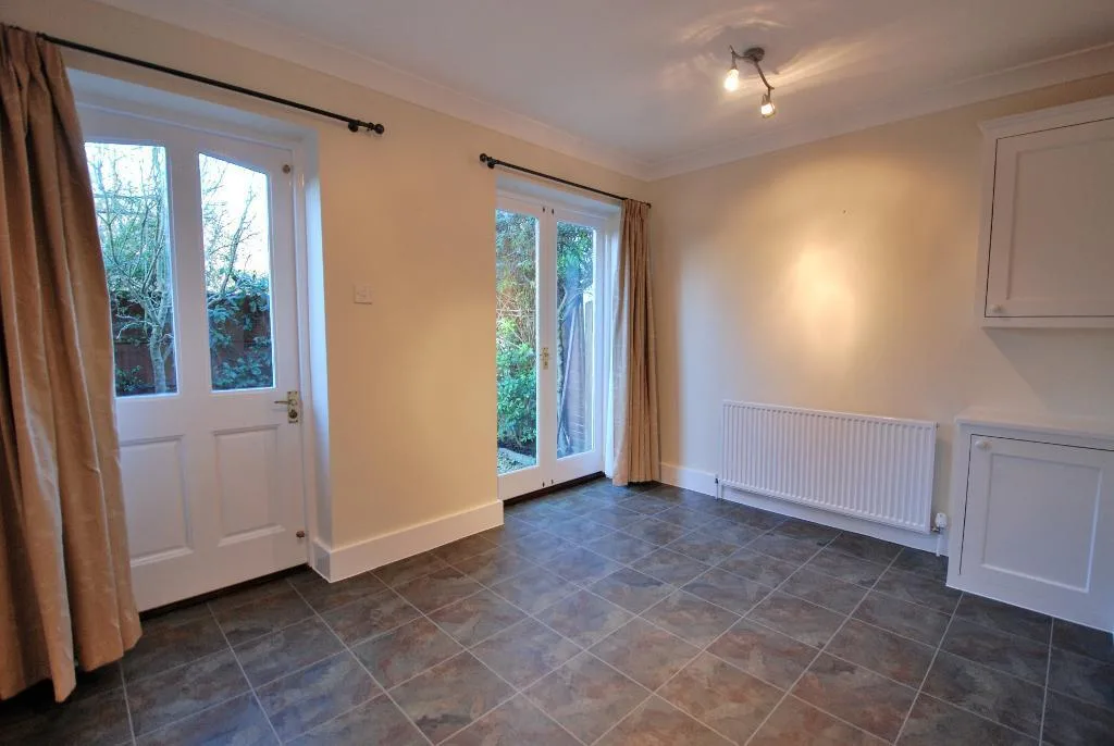 2 bedroom terraced house for rent