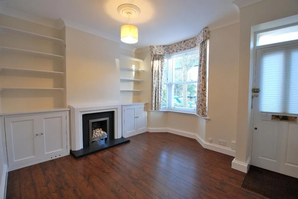 2 bedroom terraced house for rent
