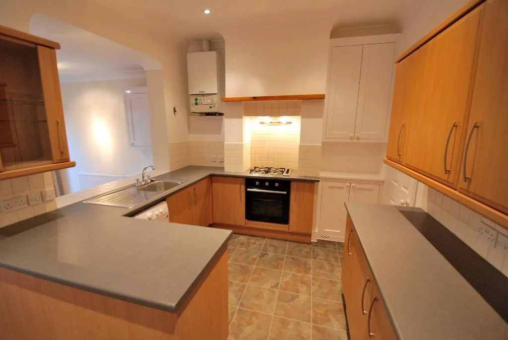 2 bedroom terraced house for rent