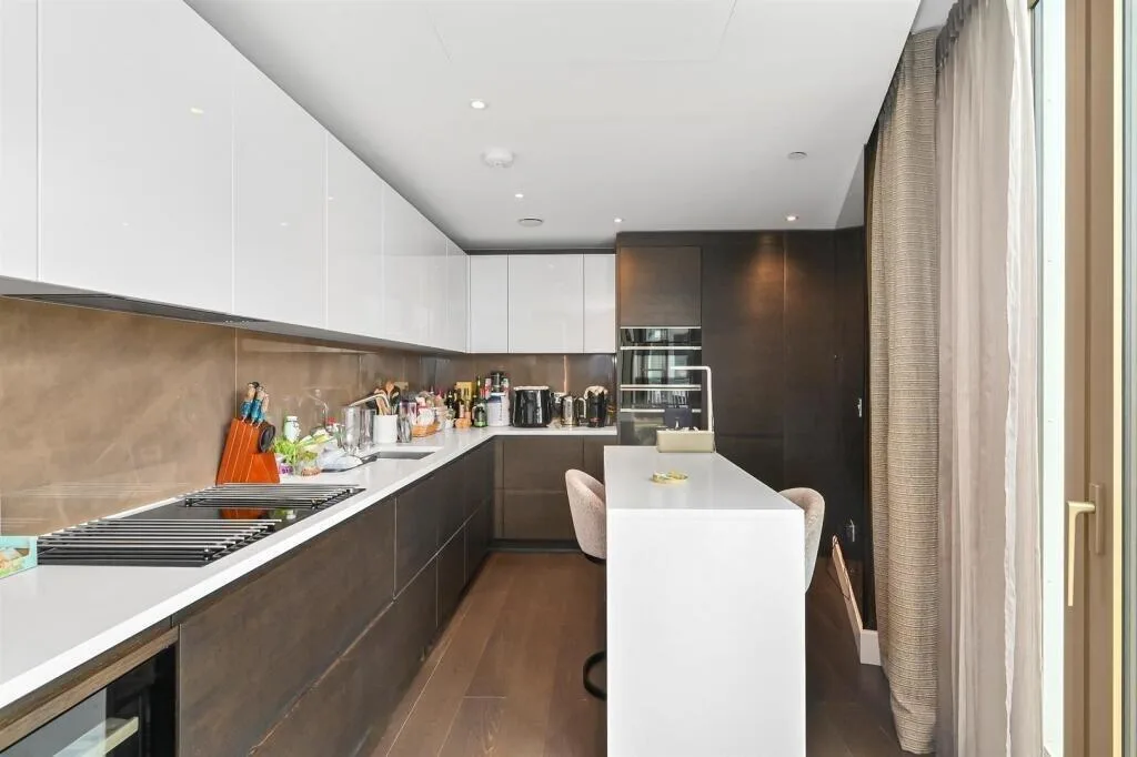 3 bedroom flat for rent