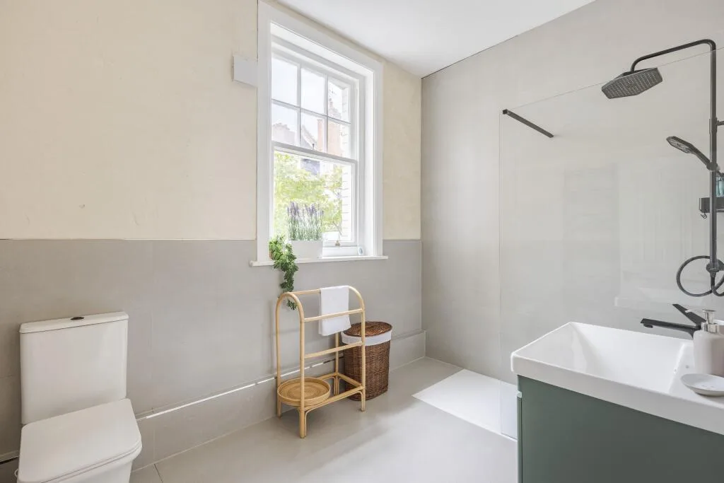 5 bedroom apartment for rent