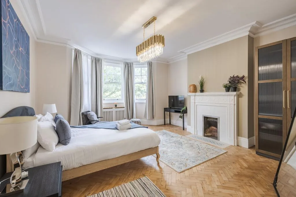 5 bedroom apartment for rent