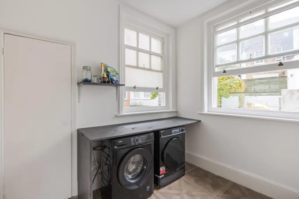 5 bedroom apartment for rent