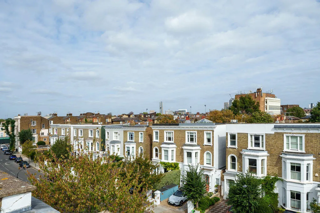 3 bedroom flat for rent