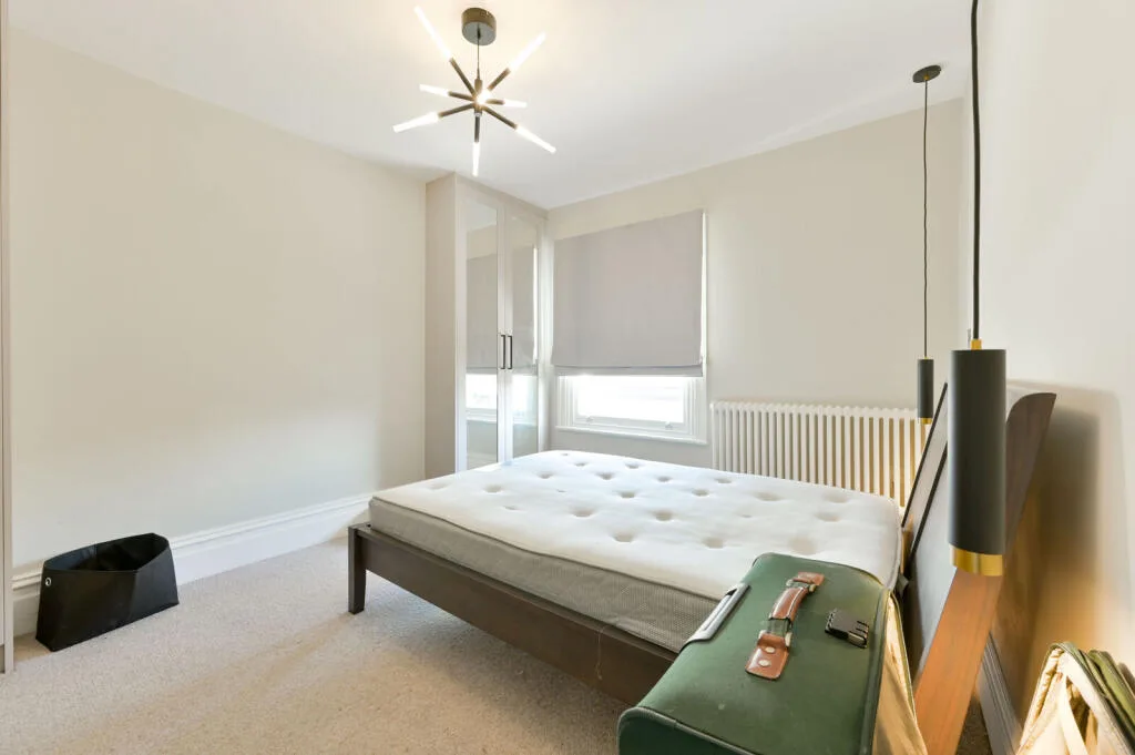 3 bedroom flat for rent