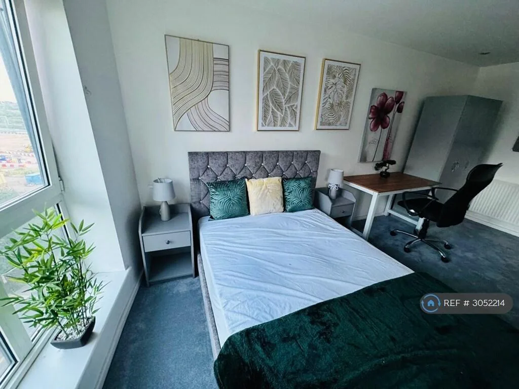 Studio flat for rent