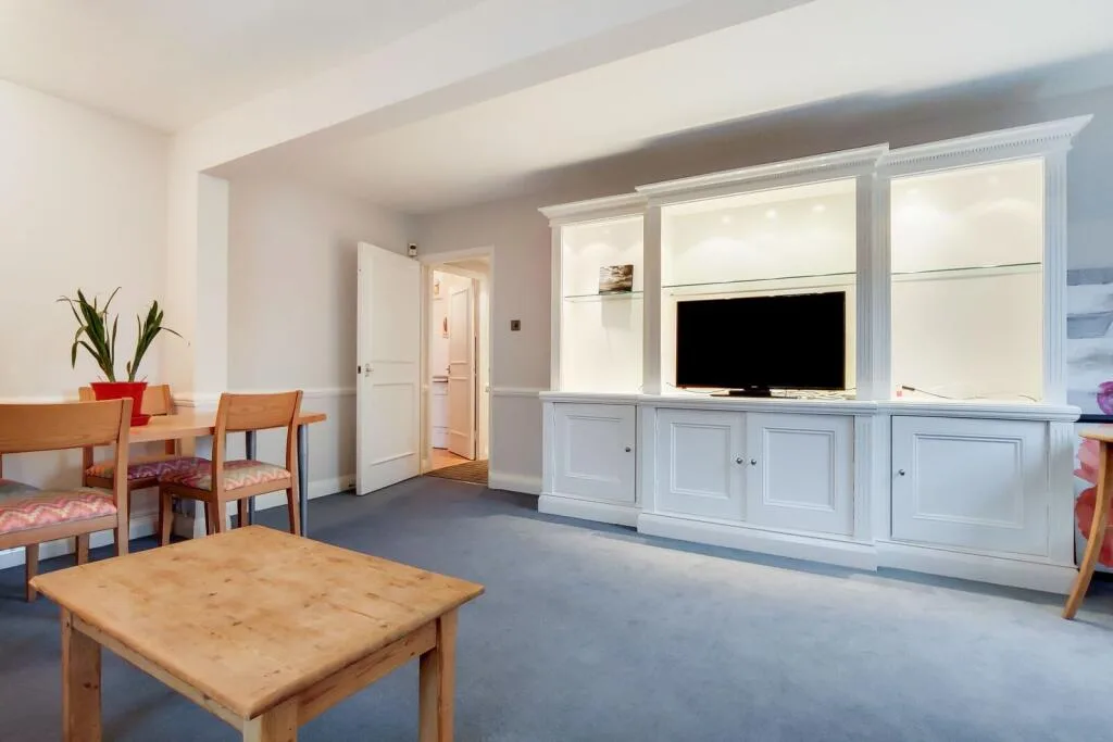 3 bedroom flat for rent