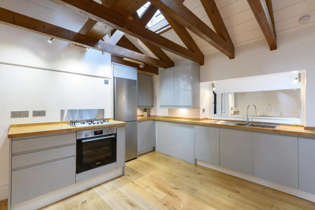 2 bedroom house for rent