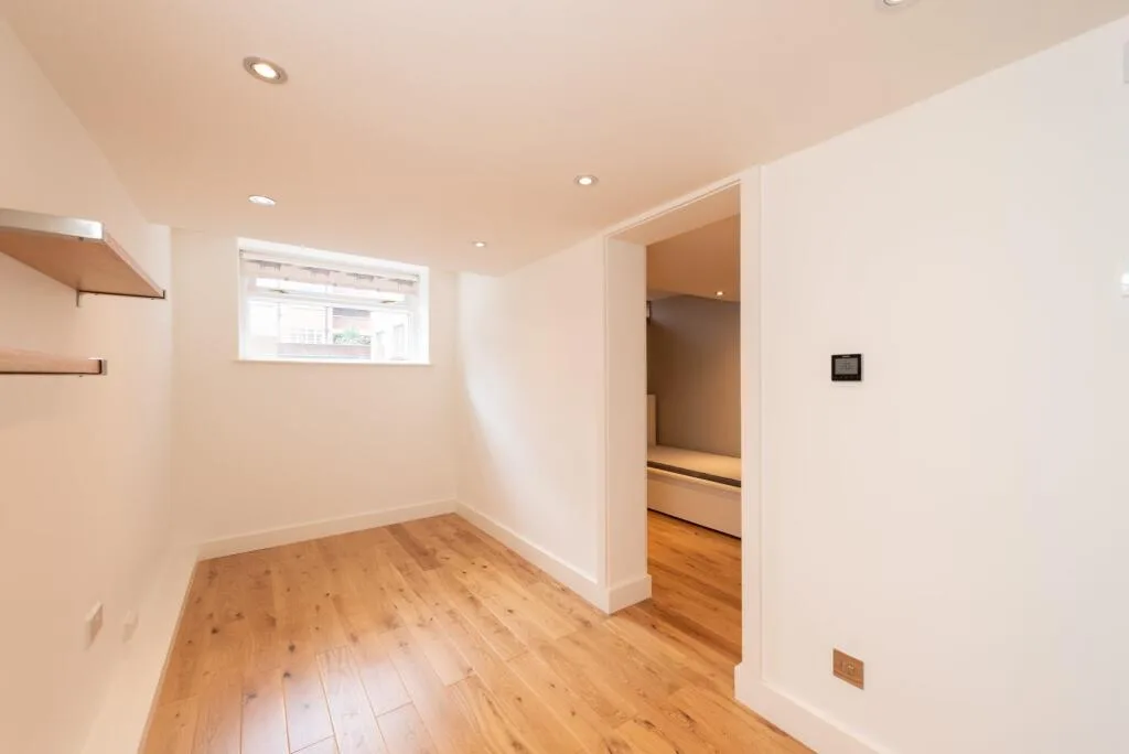2 bedroom house for rent