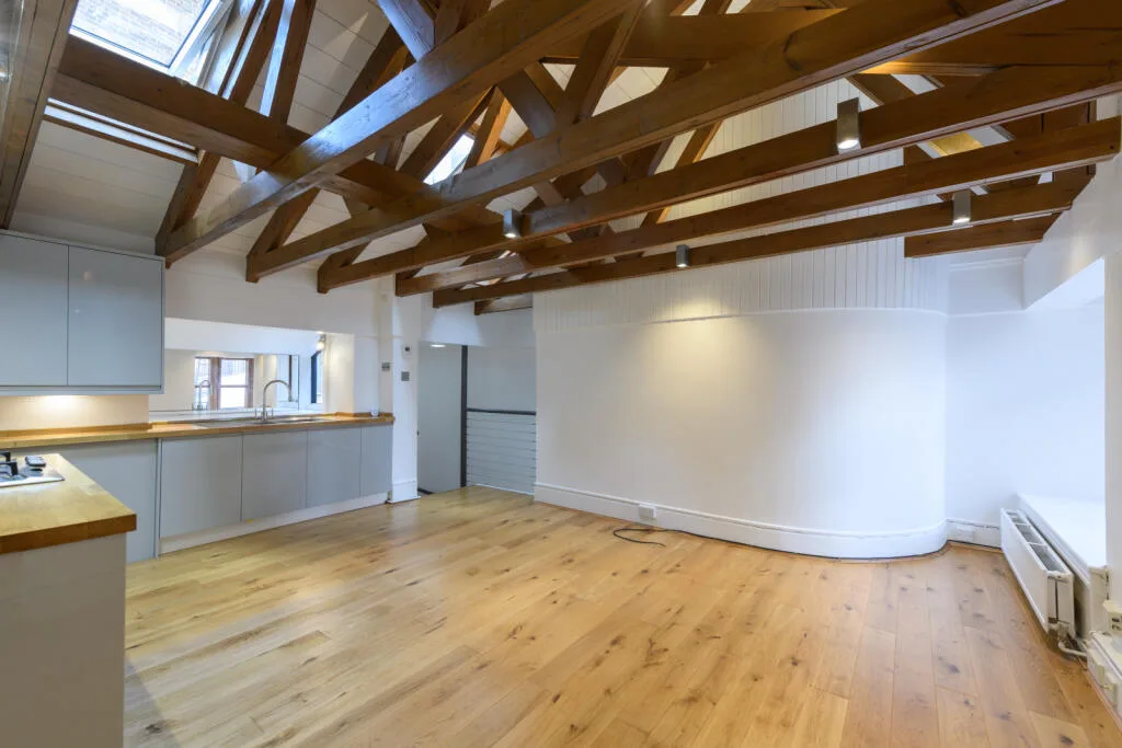 2 bedroom house for rent