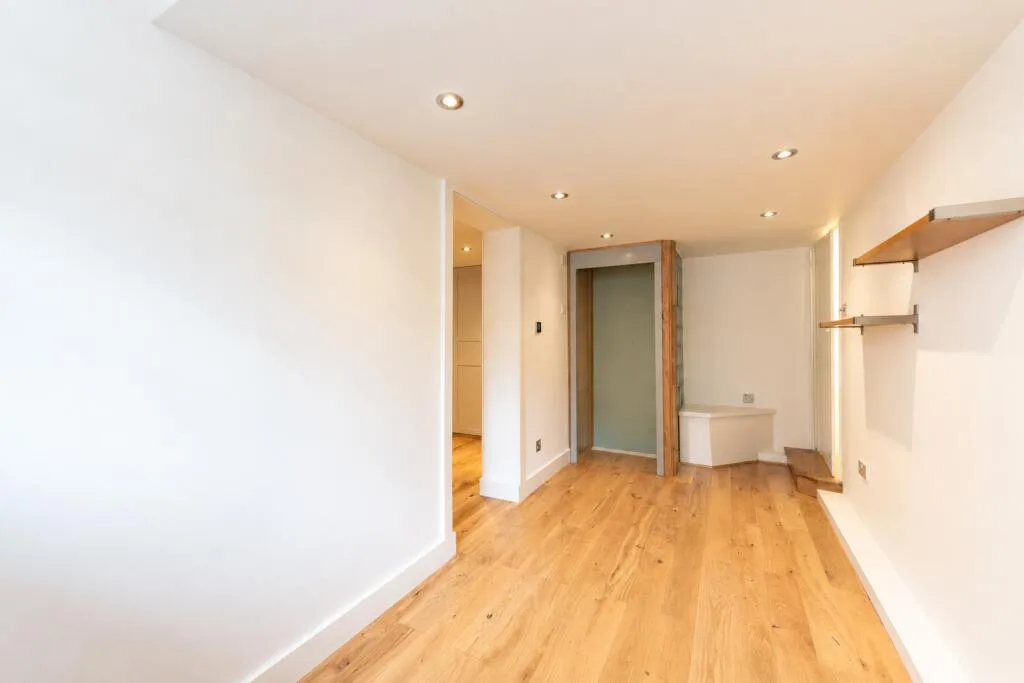 2 bedroom house for rent