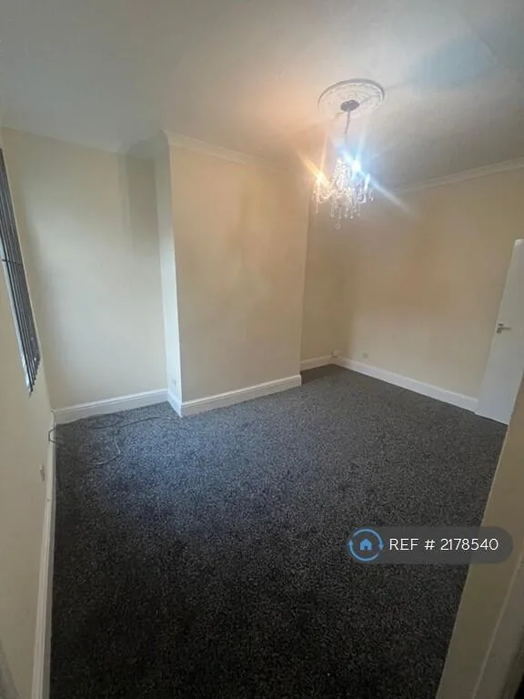 2 bedroom terraced house for rent
