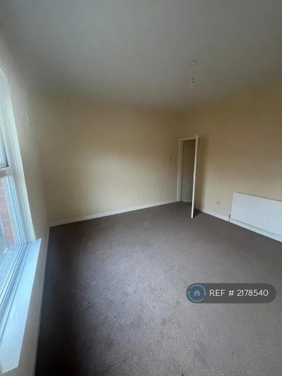 2 bedroom terraced house for rent