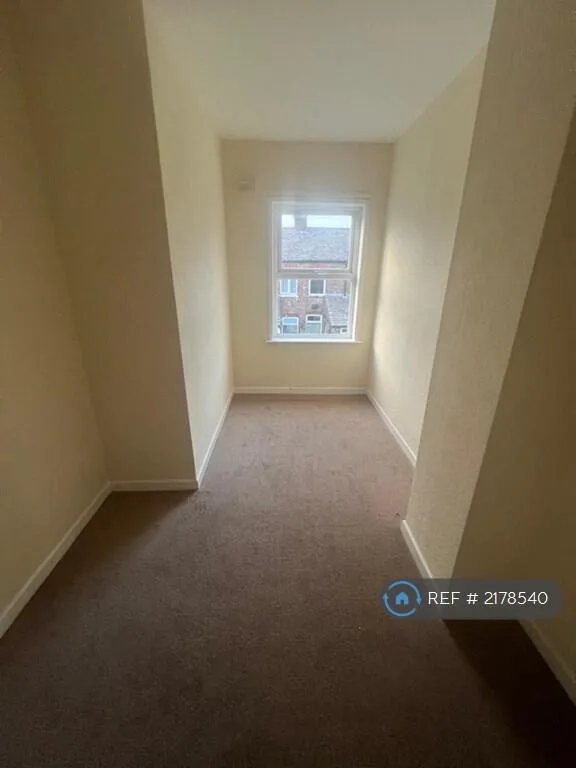 2 bedroom terraced house for rent