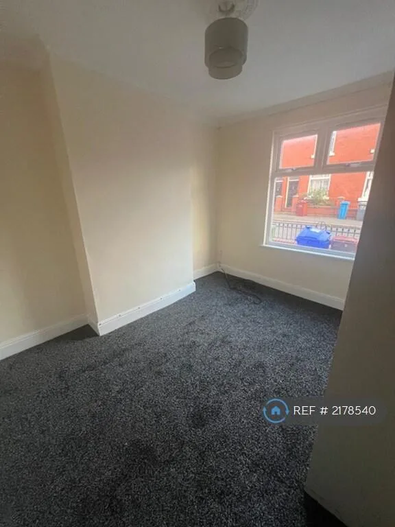 2 bedroom terraced house for rent