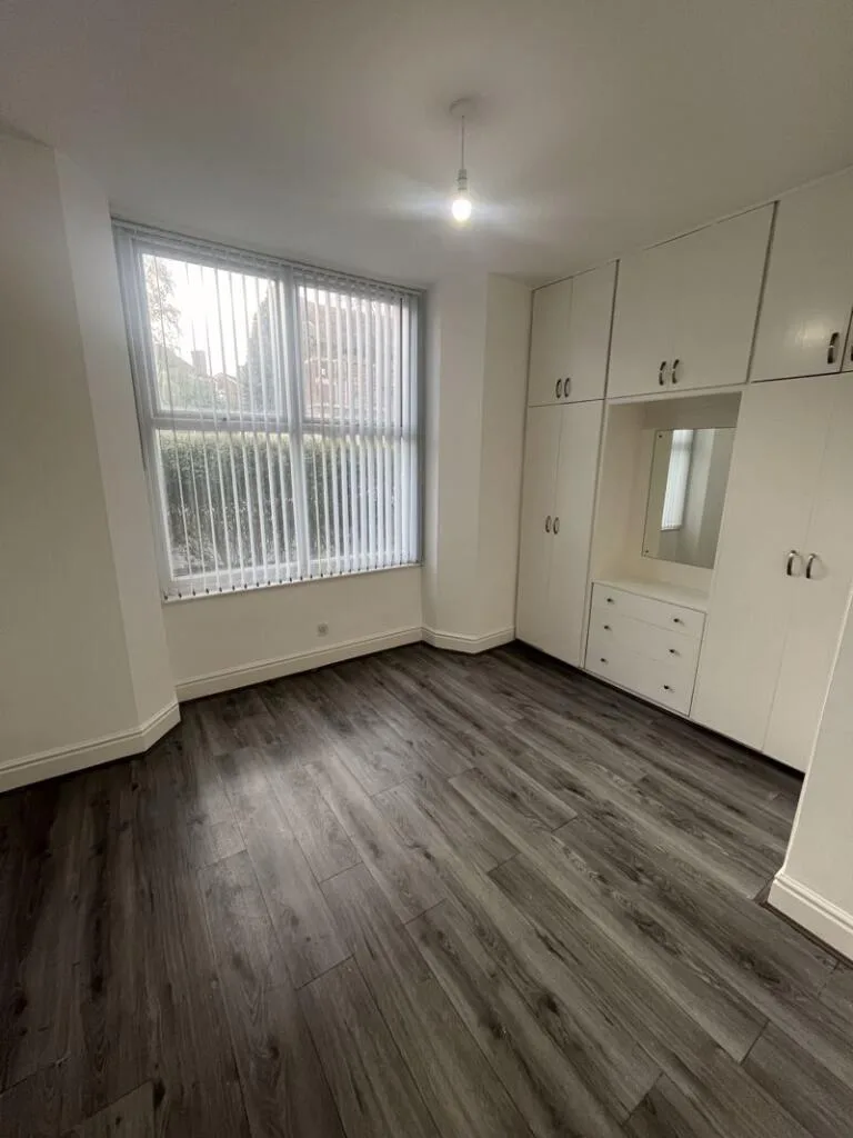 2 bedroom detached house for rent