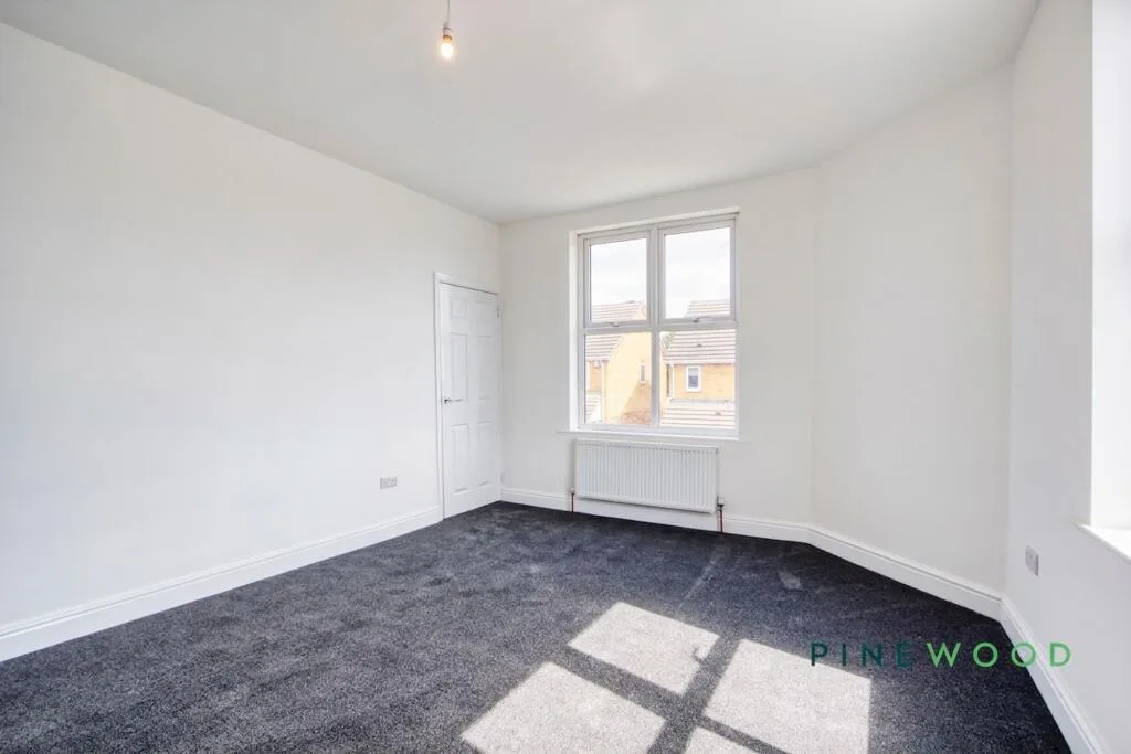 3 bedroom end of terrace house for rent