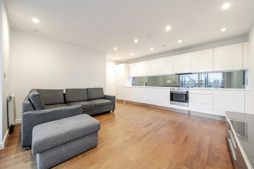 2 bedroom flat for rent