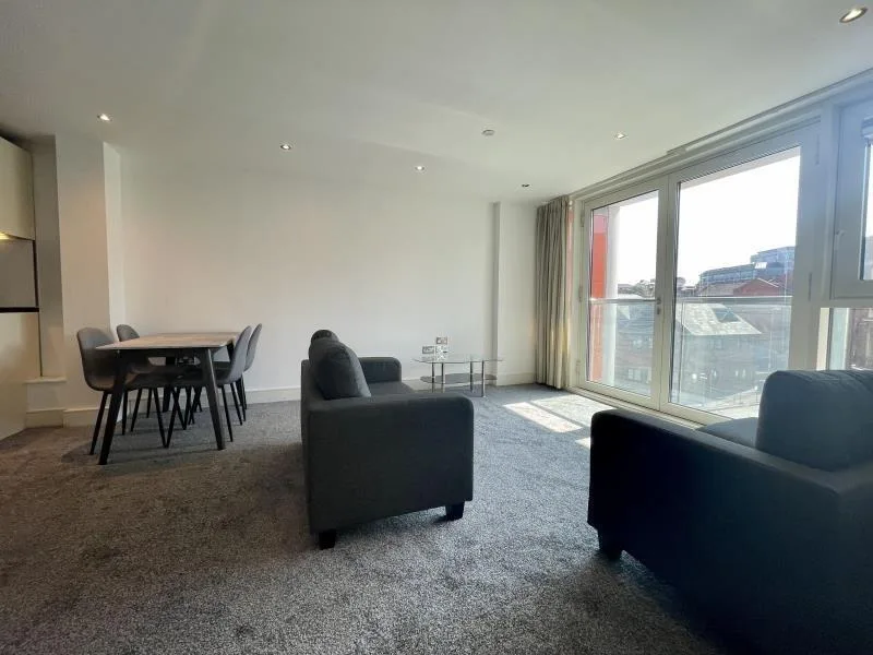 2 bedroom flat for rent
