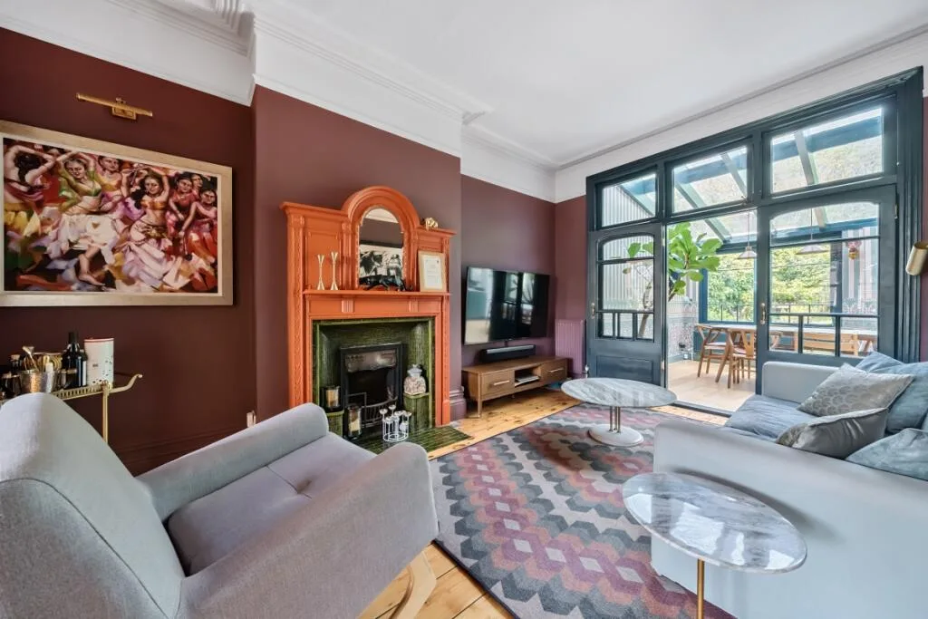 5 bedroom house for rent
