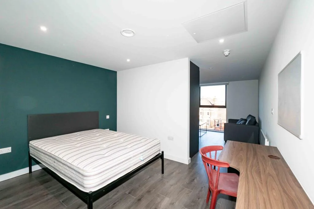 Studio flat for rent