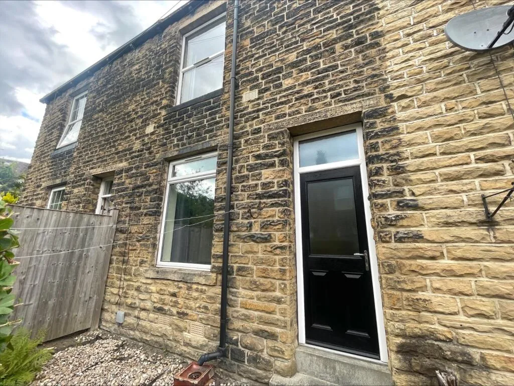 2 bedroom terraced house for rent