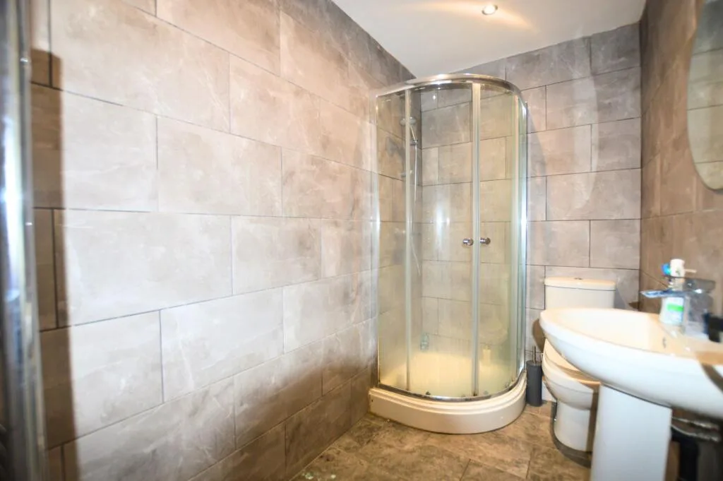 4 bedroom terraced house for rent