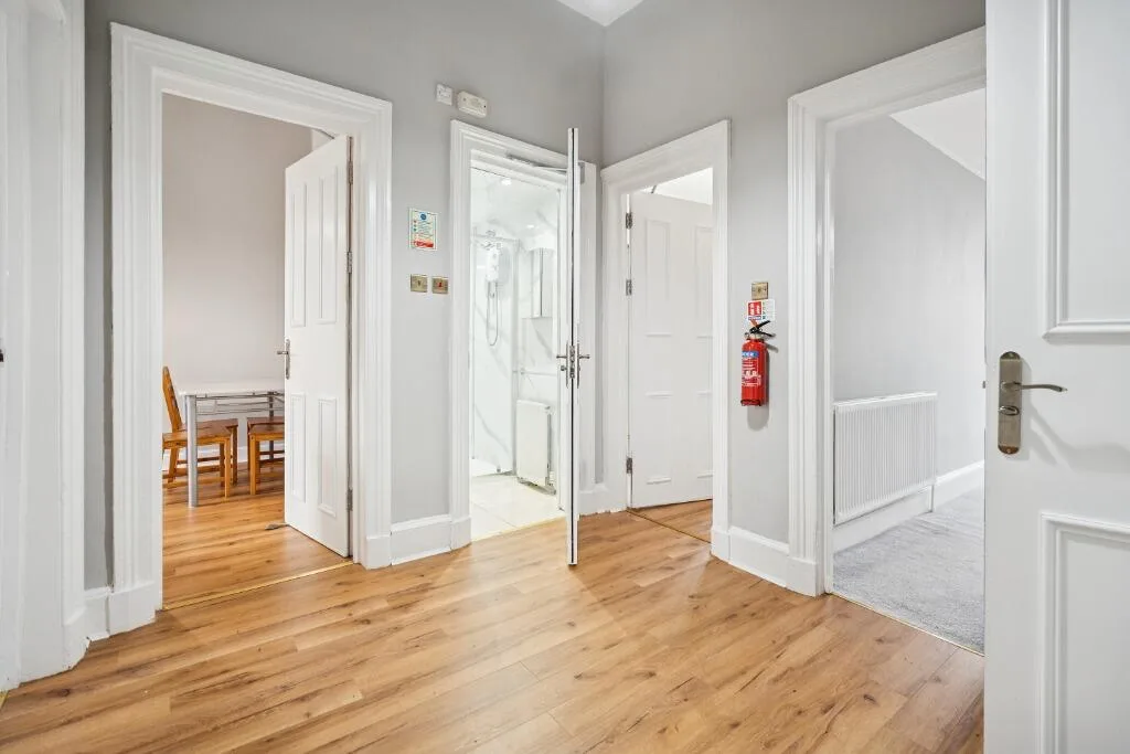 3 bedroom flat for rent