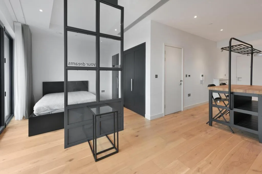 Studio apartment for rent