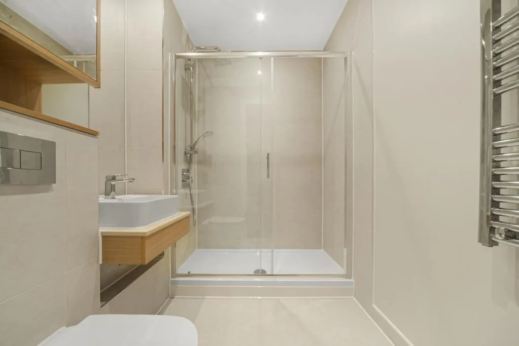 3 bedroom flat for rent