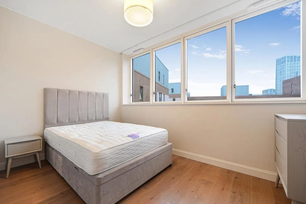 3 bedroom flat for rent