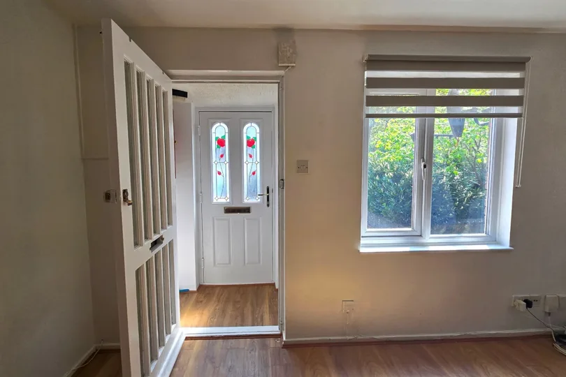 2 bedroom semi-detached house for rent