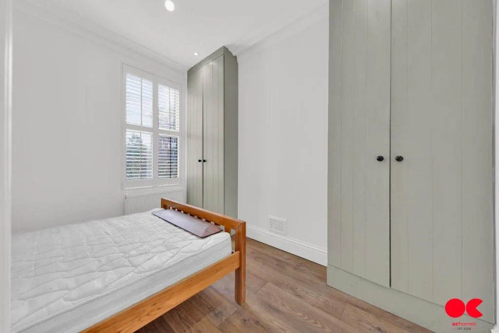 3 bedroom flat for rent