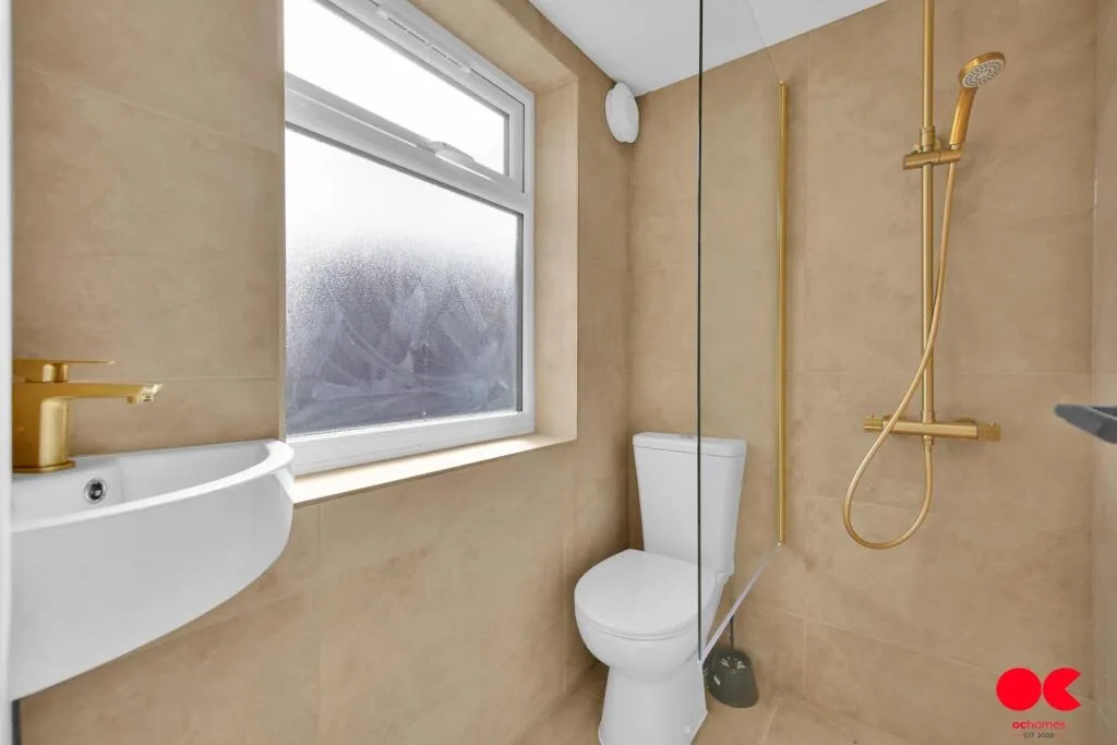 3 bedroom flat for rent
