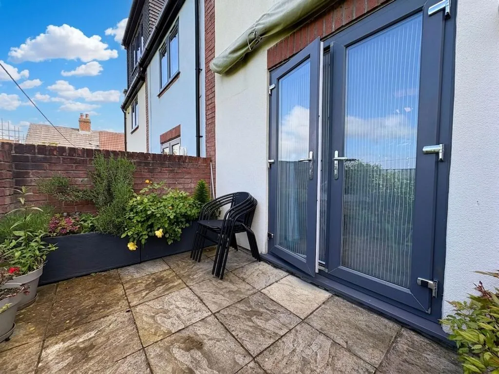 2 bedroom terraced house for rent