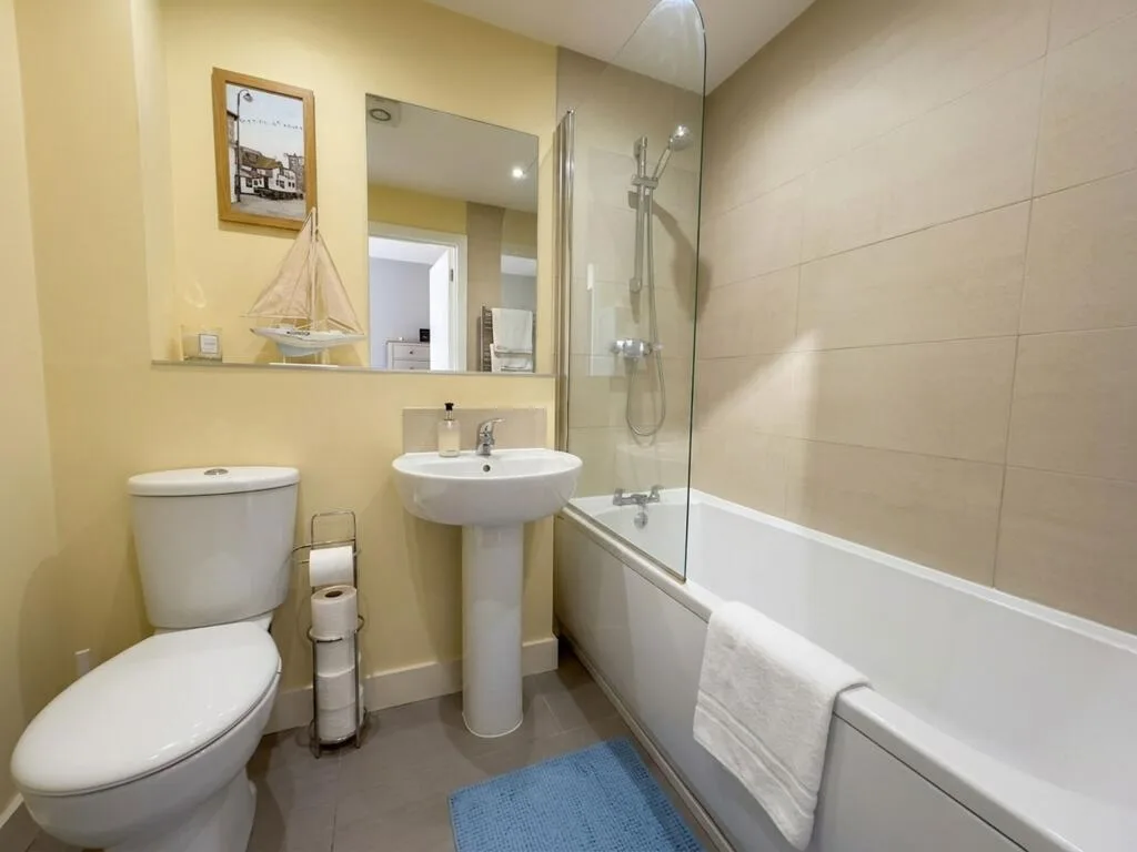 2 bedroom terraced house for rent