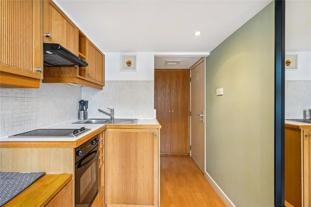 Studio apartment for rent