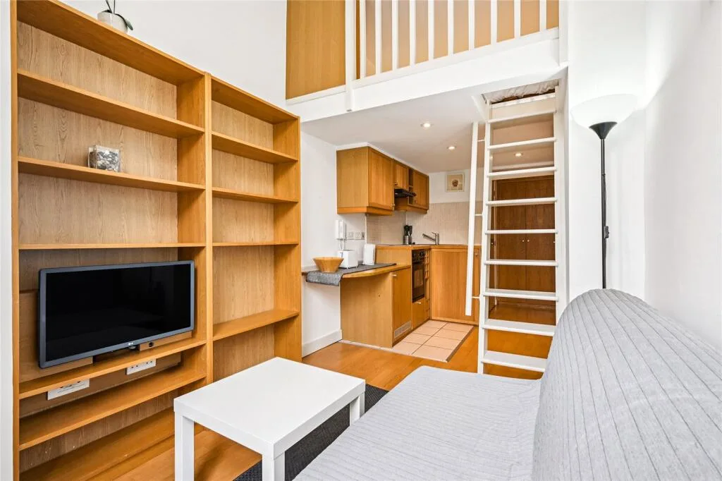 Studio apartment for rent