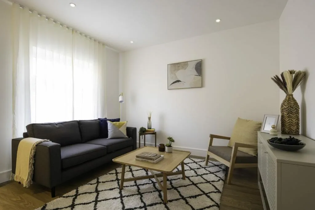 3 bedroom town house for rent