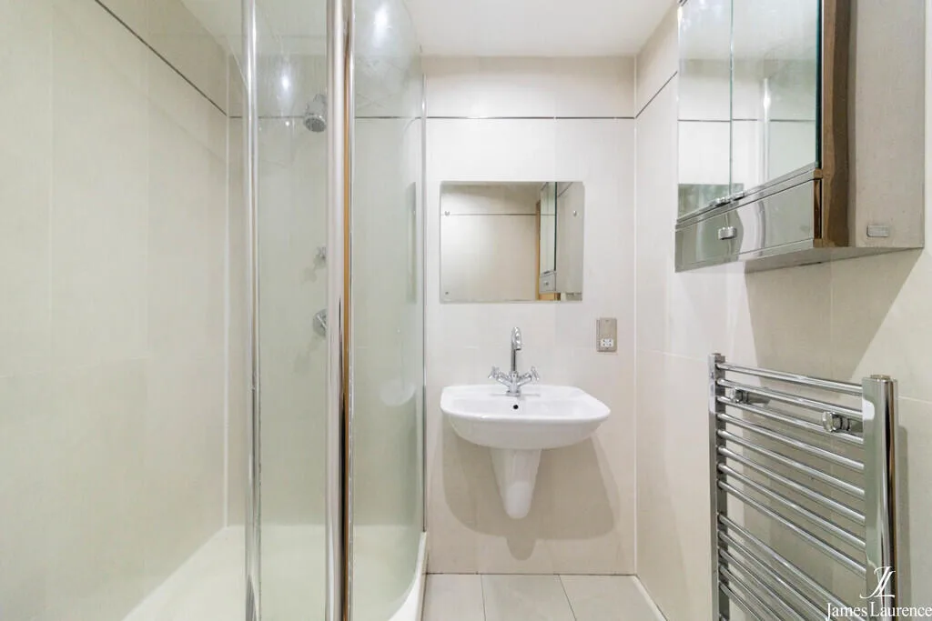 3 bedroom penthouse for rent