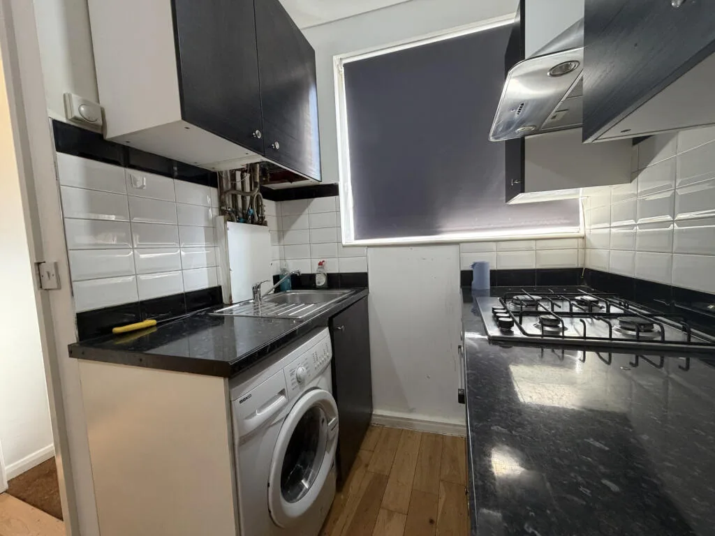 1 bedroom maisonette for rent
