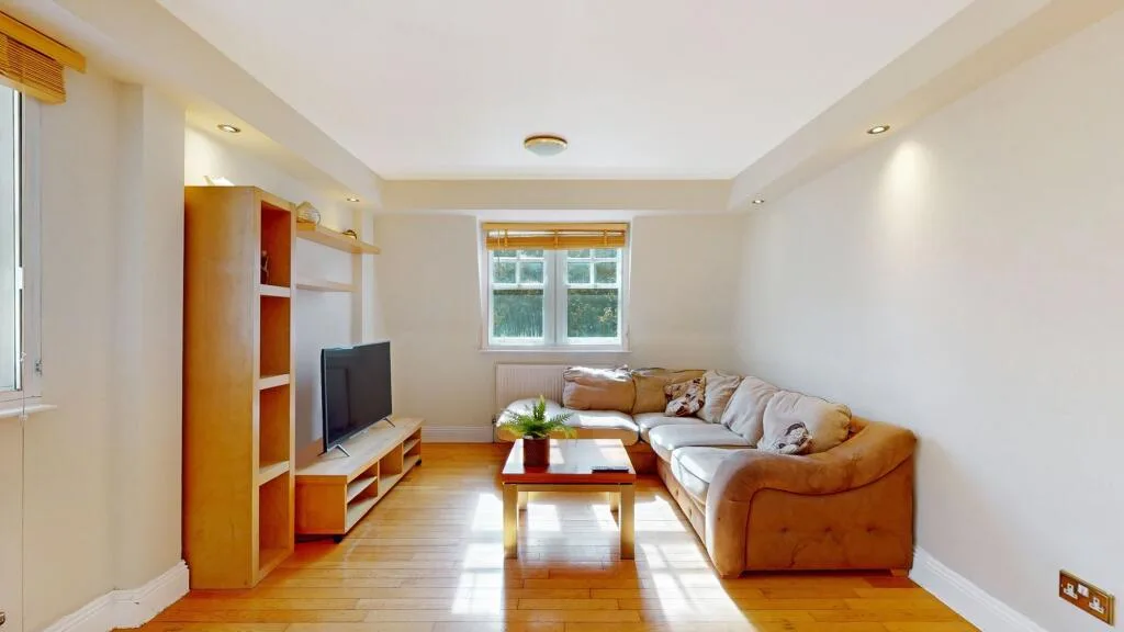 2 bedroom flat for rent