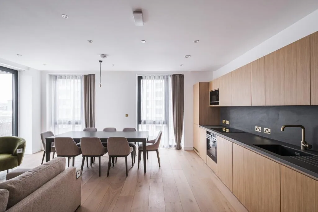 3 bedroom flat for rent