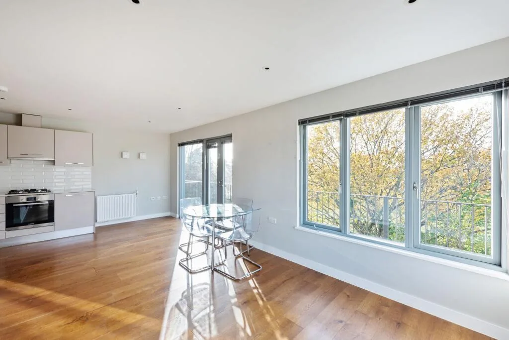 2 bedroom flat for rent