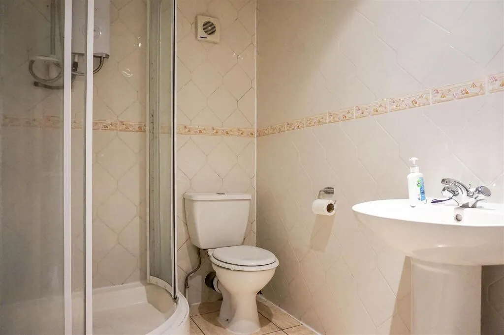 1 bedroom property for rent