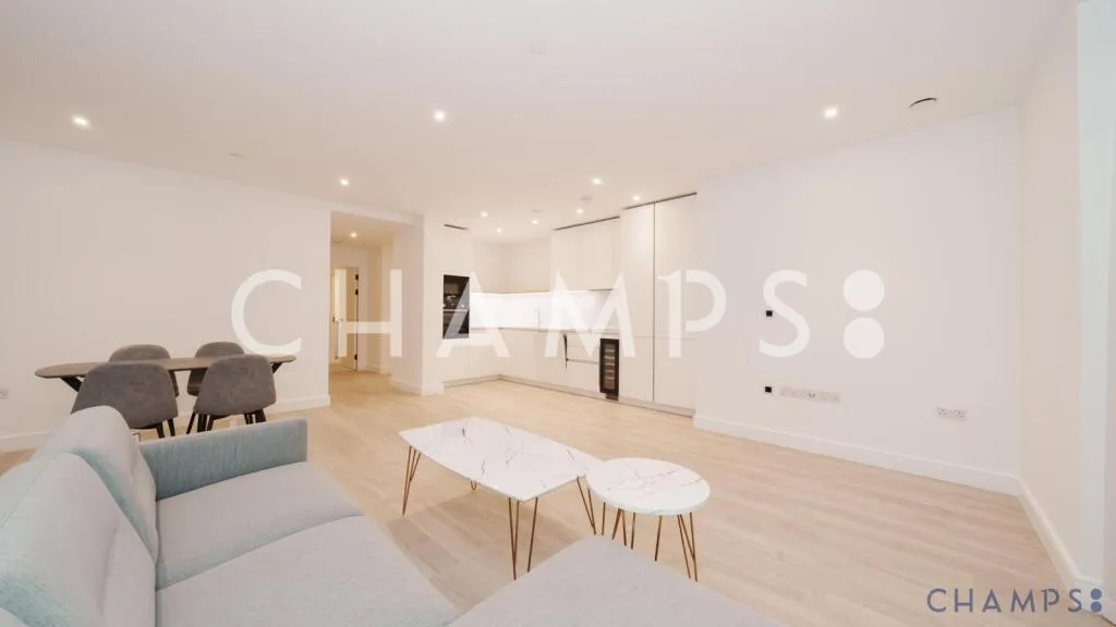3 bedroom flat for rent