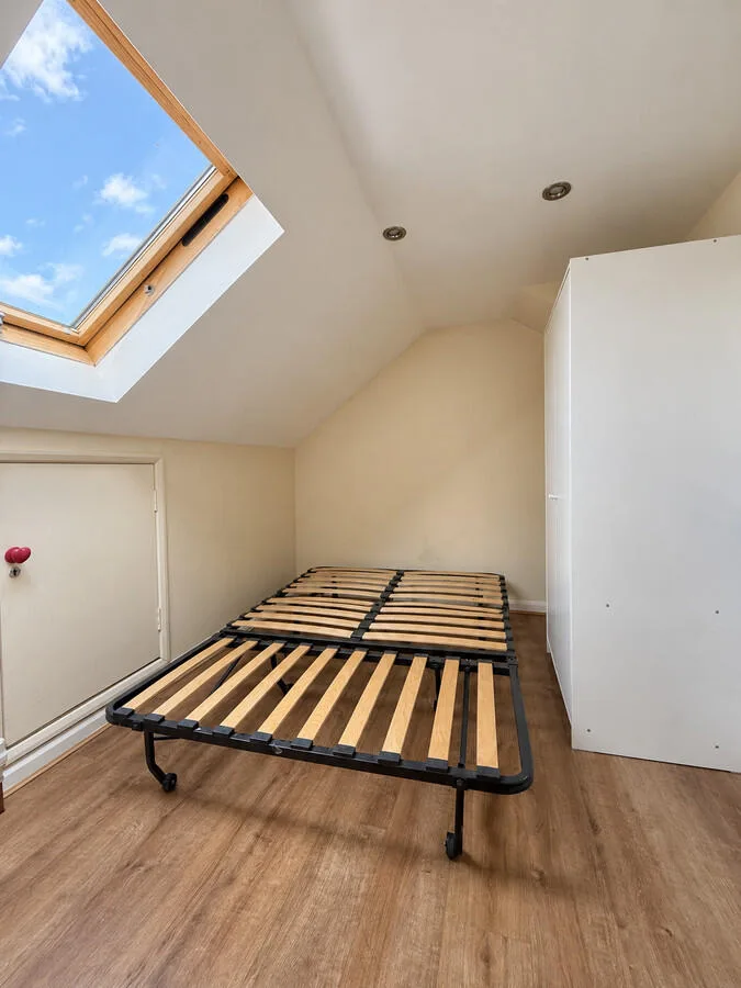 4 bedroom semi-detached house for rent