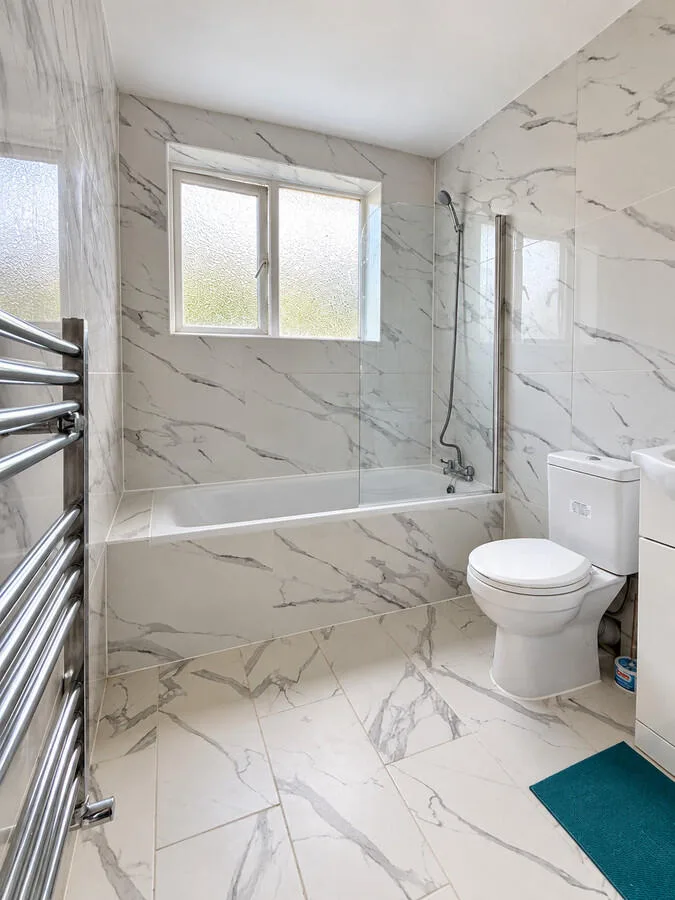 4 bedroom semi-detached house for rent