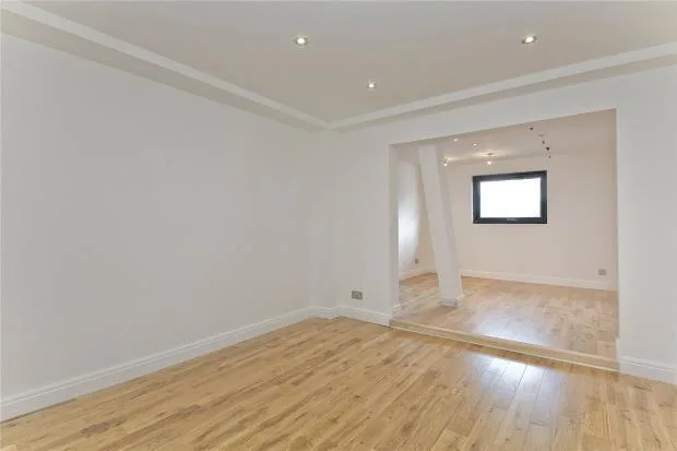 3 bedroom duplex for rent